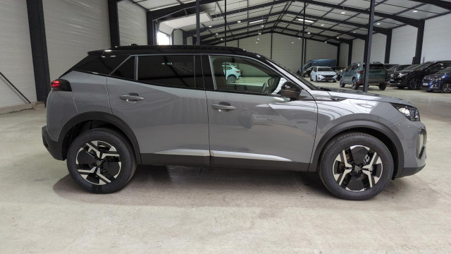 PEUGEOT 2008 NOUVEAU HYBRID 136 E-DCS6 GT + ANGLES MORTS + TOIT PANO