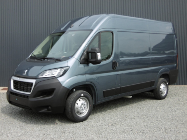 PEUGEOT BOXER PREMIUM 140 BlueHDi