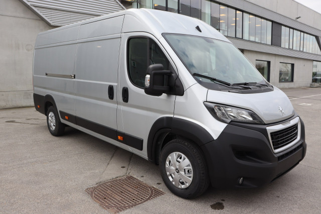 PEUGEOT BOXER 2.2 BlueHDi 165ch S&S Man.6 435 L4H2