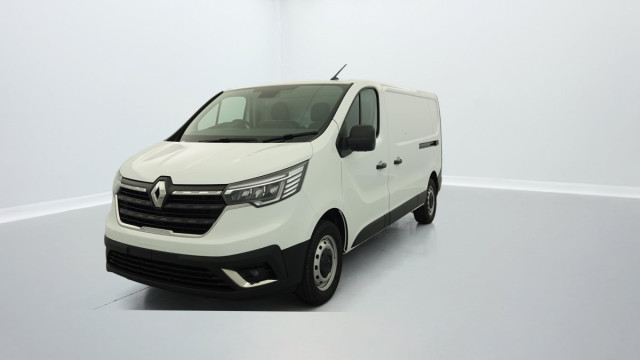 RENAULT TRAFIC L2H1 3000 KG BLUE DCI 150 CONFORT