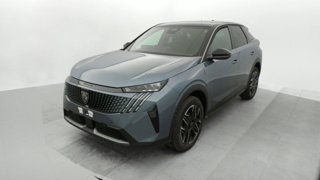 PEUGEOT 3008  HYBRID 136 E-DCS6 GT