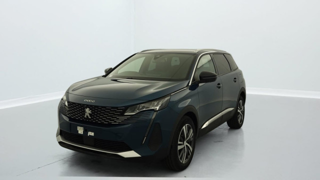 PEUGEOT 5008 Hybrid 136 e-DCS6 Allure Pack