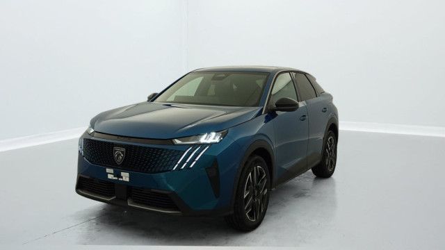 PEUGEOT 3008  HYBRID 136 E-DCS6 ALLURE